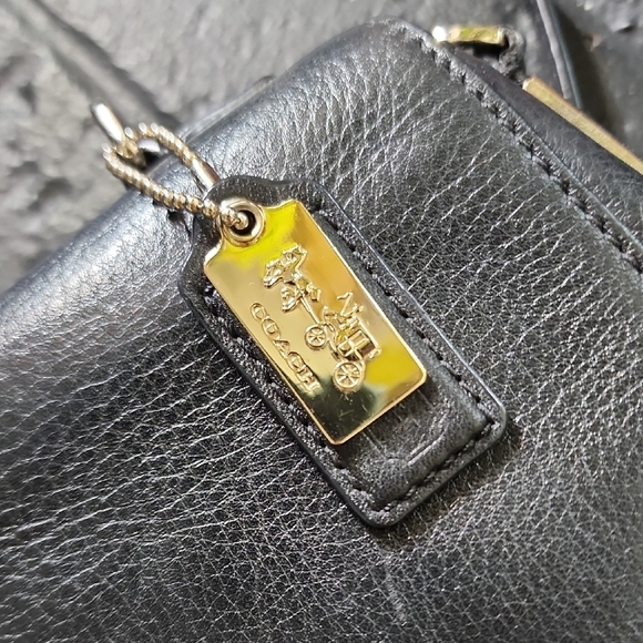 Coach MAddison Hand Bag - Picture 2 of 10